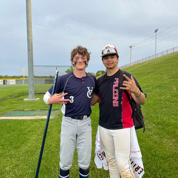 Profile Picture of Orien Adargo (@orienadargo) on Poshmark