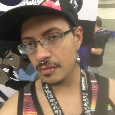 Profile Picture of Joey Zapata (@2devils_beauty) on Twitter