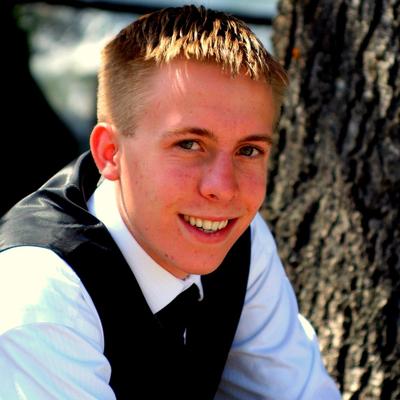 Profile Picture of Phillip Rindlisbach (@knexphill) on Twitter