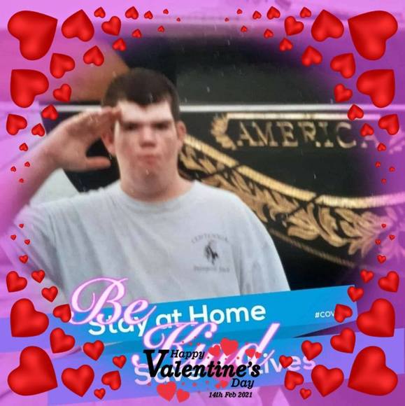 Profile Picture of Joni Weir (@jthureson) on Poshmark