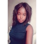 Profile Picture of Ashleigh (@ashleigh_courts) on Instagram