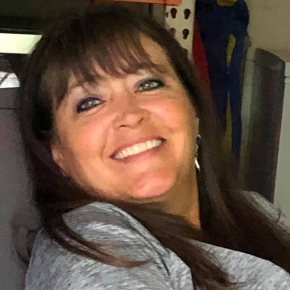Profile Picture of Lisa Lapree (@lisalapree388) on Poshmark