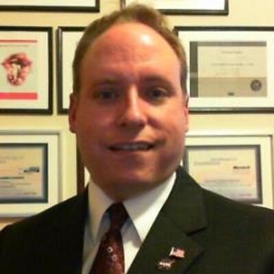 Profile Picture of Ben Sanders (@vote4sanders) on Twitter