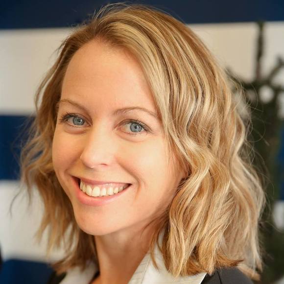 Profile Picture of Courtney Murzyn (@murzyncourtney) on Poshmark