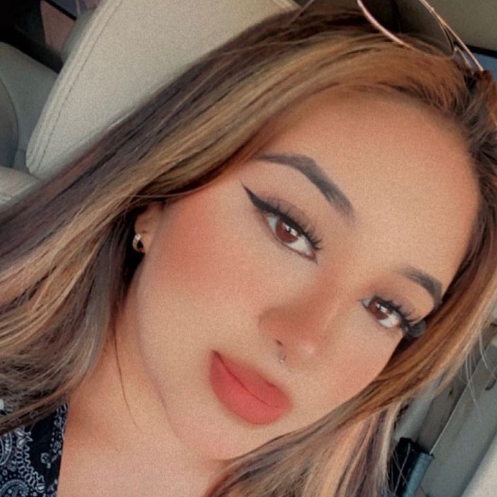Profile Picture of Andrea Corona (@andreacoronaestra) on Tiktok