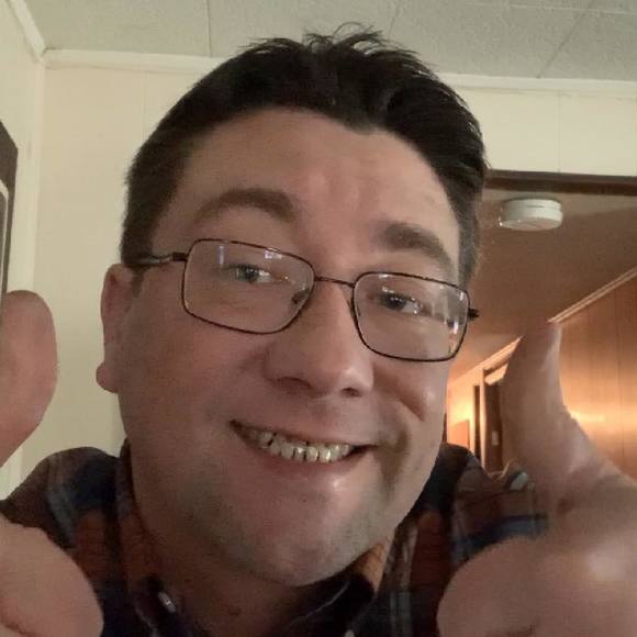 Profile Picture of Mark Stefanski (@mark_stefanski) on Poshmark
