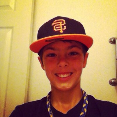 Profile Picture of Steven Henson (@Steven_423) on Twitter