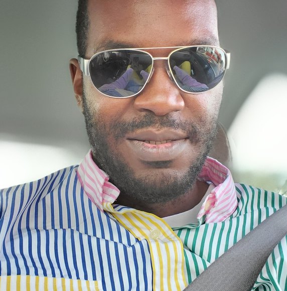 Profile Picture of Carlos Blackshear (@decaturcarlos) on Poshmark