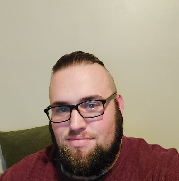 Dustin Chappell - Poshmark Profile Picture of Dustin Chappell (@dustinchappell) on Poshmark