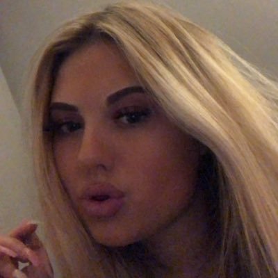 Profile Picture of Nicole Louise Kathleen Patchett (@NicolePatchettx) on Twitter