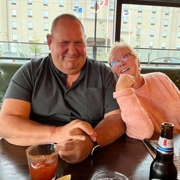 Profile Picture of Vivian Magnusson (@hvn_fun99) on Poshmark