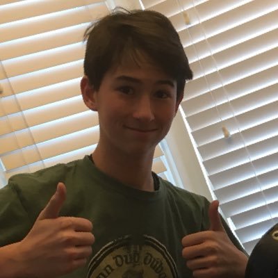 Profile Picture of Max Lau (@maxlau09) on Twitter