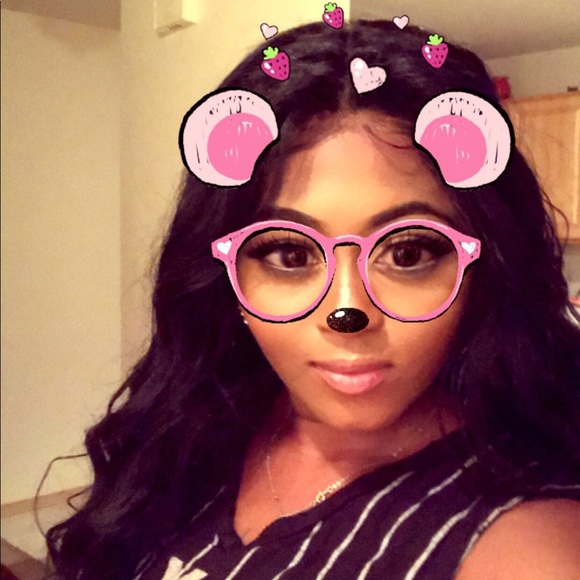 Profile Picture of Abigail Adu (@afiaasiadua) on Poshmark