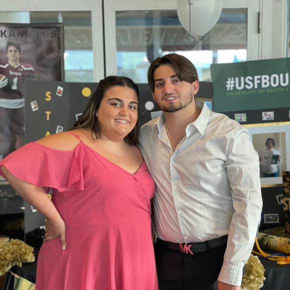 Peggy Pantelis - Poshmark Profile Picture of Peggy Pantelis (@pantelispeg) on Poshmark