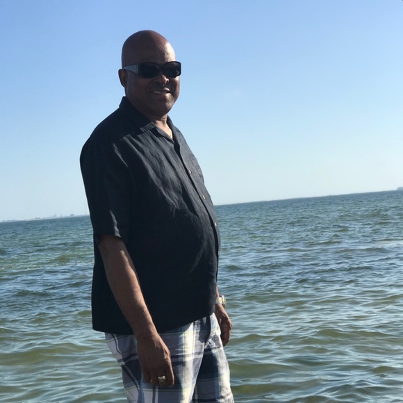 Profile Picture of Kern Charles (@jetted16) on Poshmark