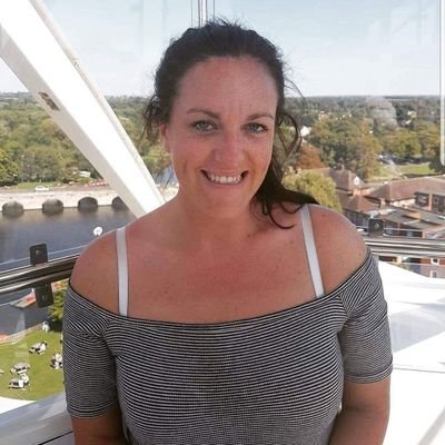 Profile Picture of Stephanie Johnston (@stephyanne1982) on Twitter