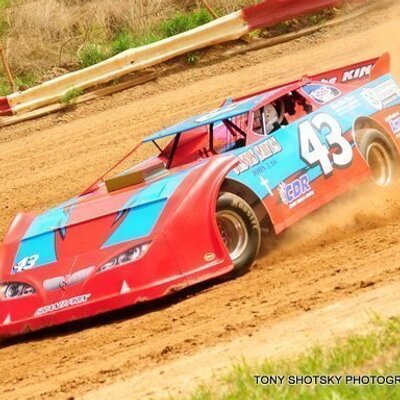 Profile Picture of Carl Dillow (@CHRSTDRVNRACING) on Twitter