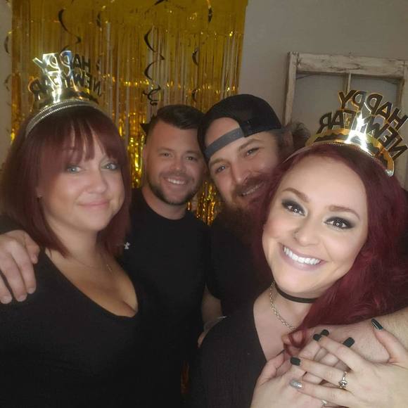 Profile Picture of Shannon Beauge (@lovablecharmer) on Poshmark