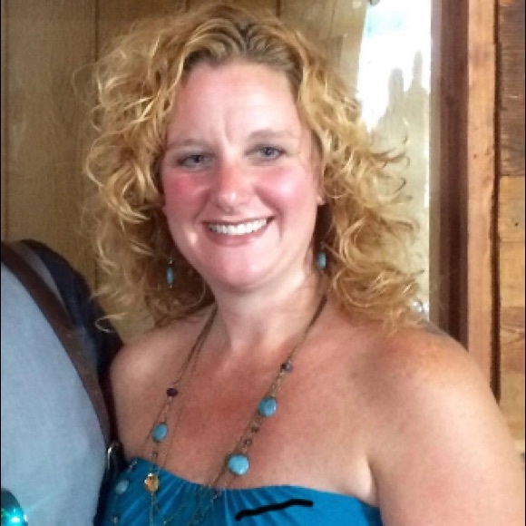 Profile Picture of Melissa Culp-mutter (@originaljewelry) on Poshmark