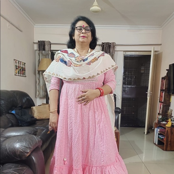 Profile Picture of Madhvi Singh (@madhvisingh2014) on Poshmark