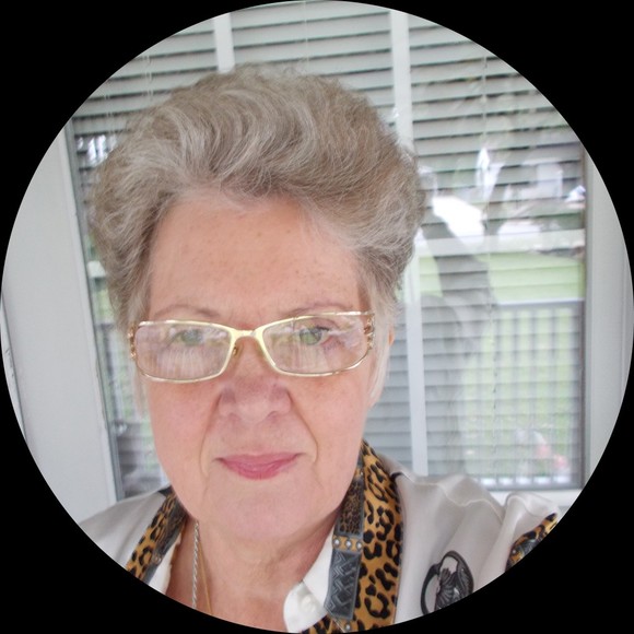 Profile Picture of Marsha Gabriel (@texasartdavila) on Poshmark