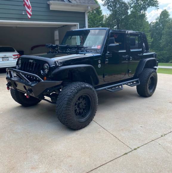 Profile Picture of David Mcginnis (@scooti43) on Poshmark