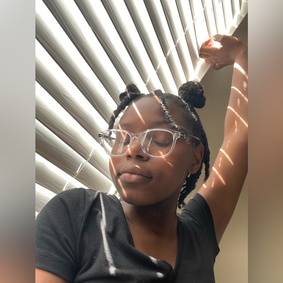 Profile Picture of Mya Stigger (@_datgurlmya) on Poshmark