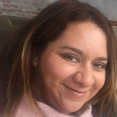 Mona Loring - Twitter Profile Picture of Mona Loring (@monaloring) on Twitter