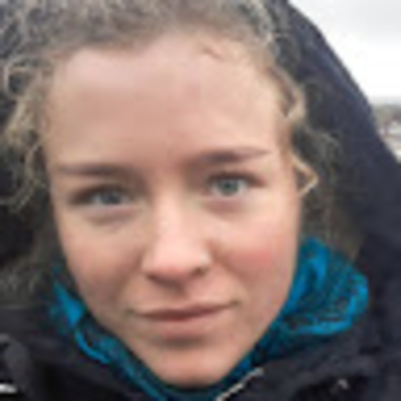 Profile Picture of Liv Heinrich (@livheinrich) on Poshmark