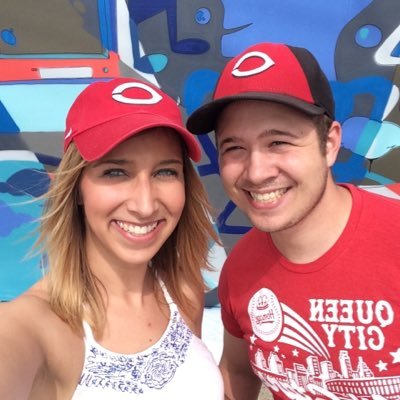 Profile Picture of Allison (Van Diest) Schneider (@YoungVanDiest) on Twitter