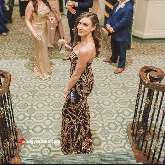 Profile Picture of Jessica Tulloch (@ladolcevitaxo) on Poshmark