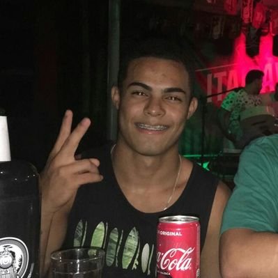 Profile Picture of Mohamed (@LeonardSimons3) on Twitter