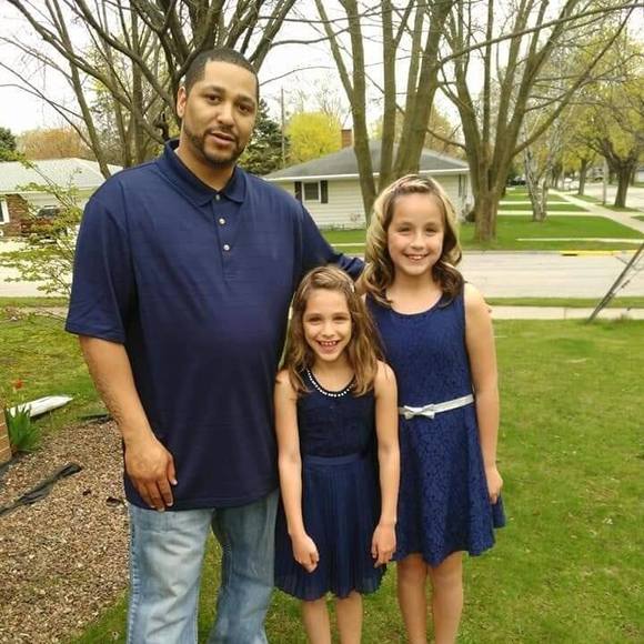 Profile Picture of Joshua Morehouse (@tearuanewhole) on Poshmark