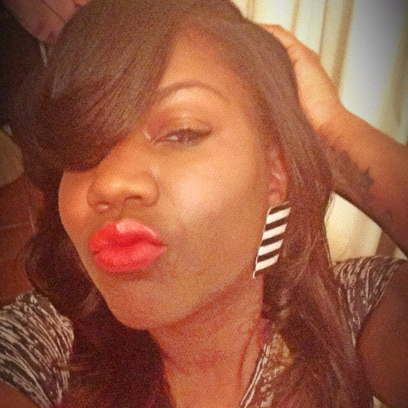 Profile Picture of Sylvia Mclean (@p1nky202) on Poshmark