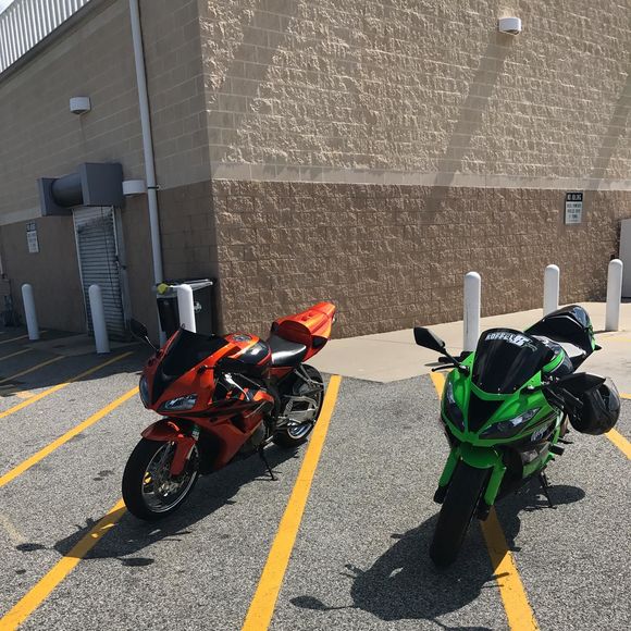 Profile Picture of Chris Schuch (@arker06) on Poshmark