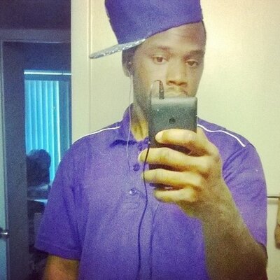 Profile Picture of Leon Coles (@leontrey17) on Twitter