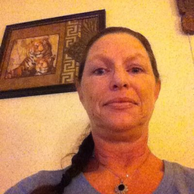 Profile Picture of Lori Knotts (@knotts_lori) on Twitter
