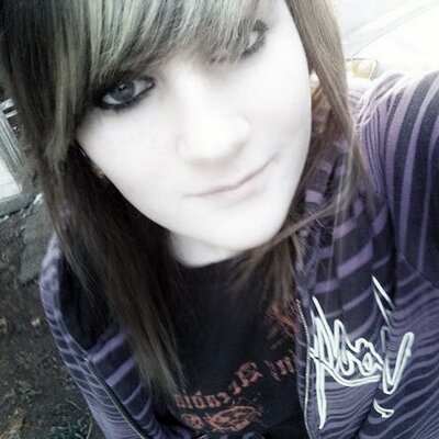 Profile Picture of Whitney Stuart (@whitneyxstuart) on Twitter