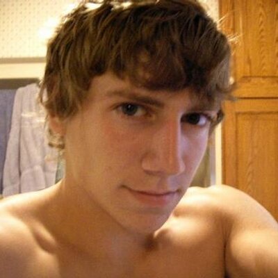 Profile Picture of Corey Williams (@CoreyBiBoi) on Twitter