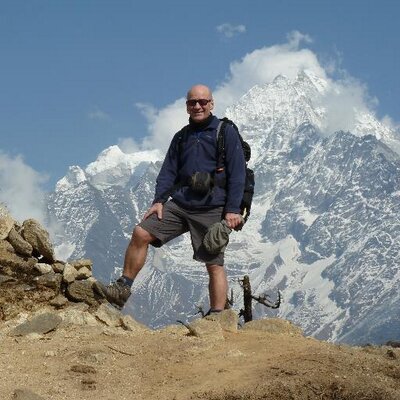 Profile Picture of Ian Hobson (@ianwoolage) on Twitter