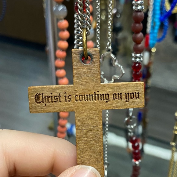 Profile Picture of Rhylin Scirto (@rhylinscirto) on Poshmark