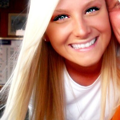 Profile Picture of Tessa Gordon (@Tess2525) on Twitter