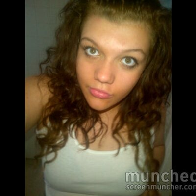 Profile Picture of Jesssss (@jesse_hylton) on Twitter