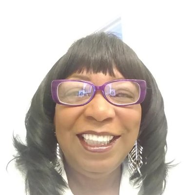Profile Picture of Tosha Davis (@ToshaDa10303599) on Twitter
