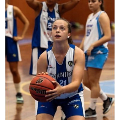 Mariana Silva Pereira - Twitter Profile Picture of Mariana Silva Pereira (@marianasp_12) on Twitter