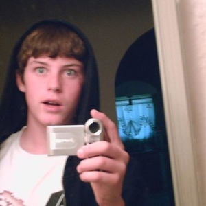Profile Picture of Derek Pinon (@chicken209) on Myspace