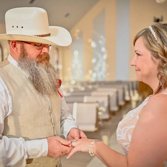 Profile Picture of Steve Hackenjos (@shackenjos) on Poshmark