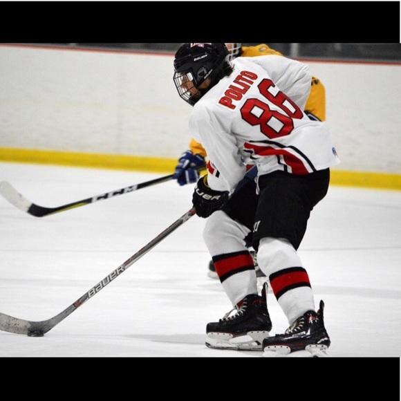 Profile Picture of Adam Polito (@adampolito86) on Poshmark