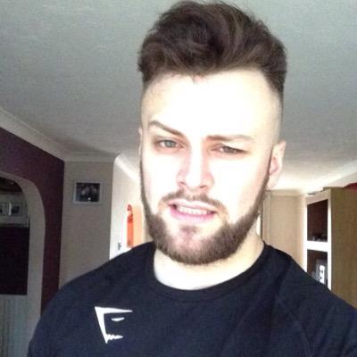 Profile Picture of John Halsall (@jonraha) on Twitter