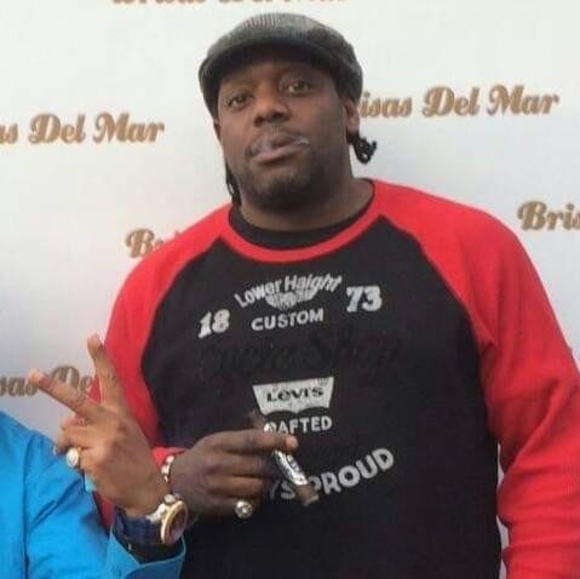 Profile Picture of Carlton Carter (@carlton_carter) on Poshmark